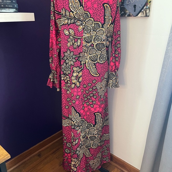 Vonda Plus Size Maxi Dress - Picture 7 of 10